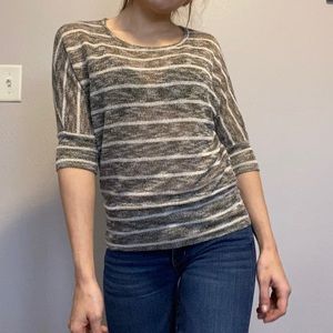 Women’s blouse with sparkle!